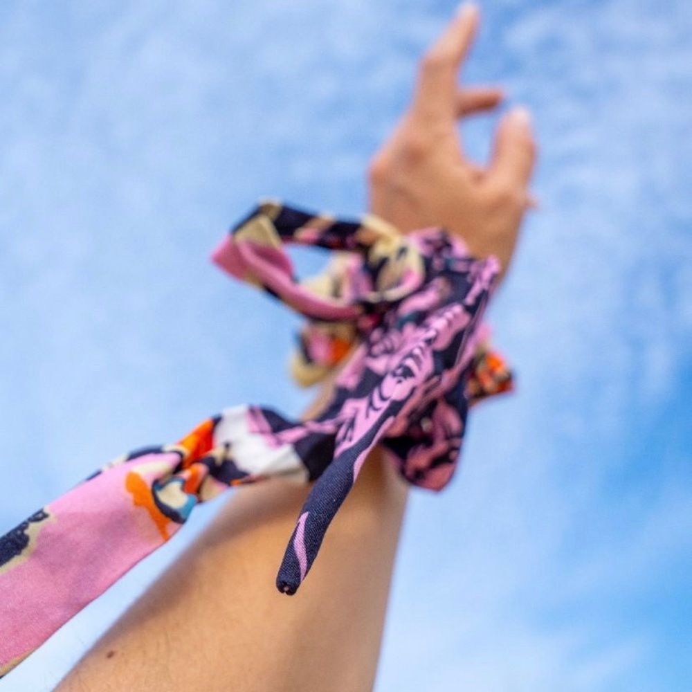 Maaji scrunchie
